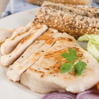 IQF Halal Diced Cooked Chicken Pices- 1x2.5kg01